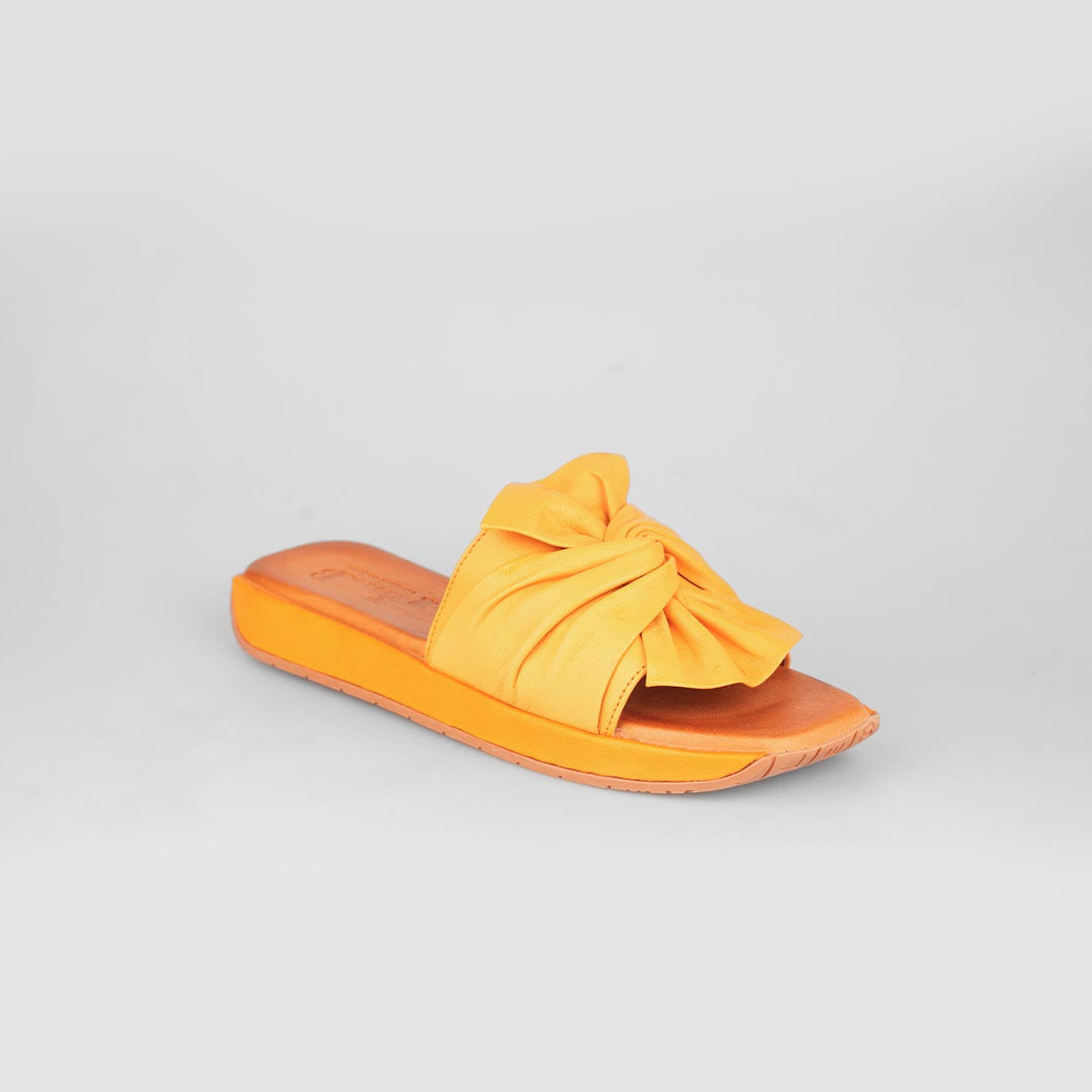 Soleil Bow – Florida