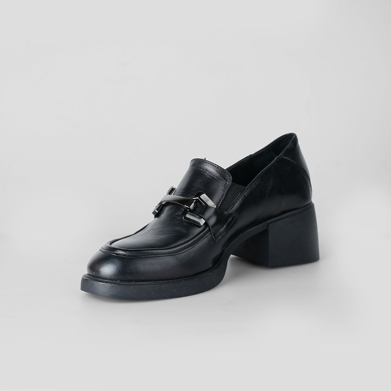 Noir Elegance – Florida Shoes