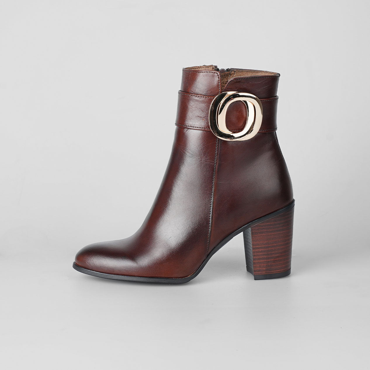 Aurelia Buckle – Florida Shoes