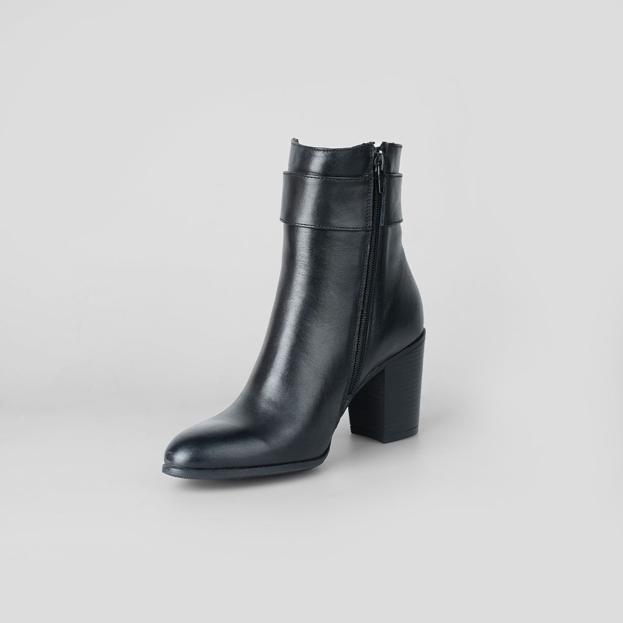 Aurelia Noir – Florida Shoes