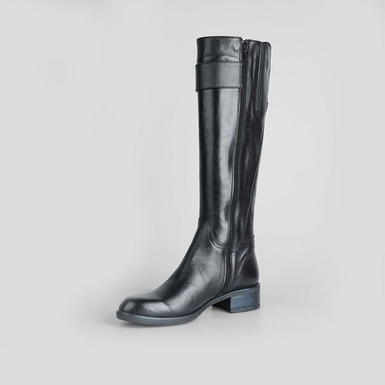 Valencia Luxe Black Mat – Florida Shoes