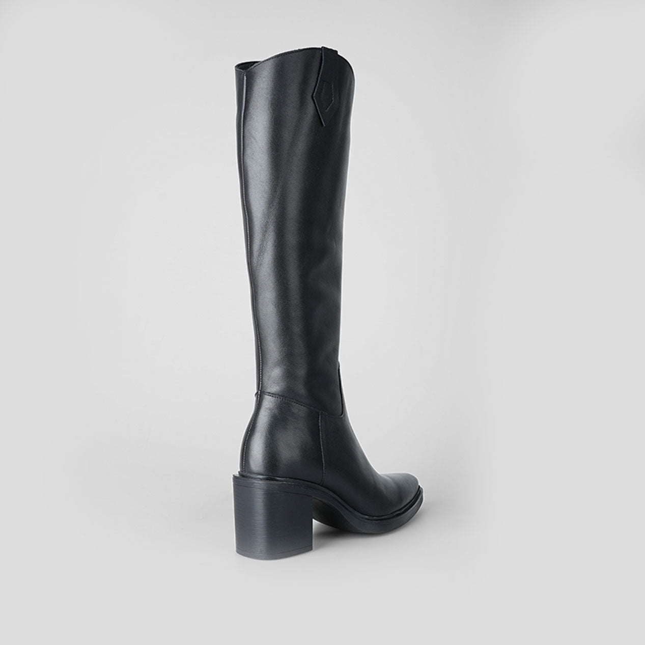Urban Elegance Noir – Florida Shoes