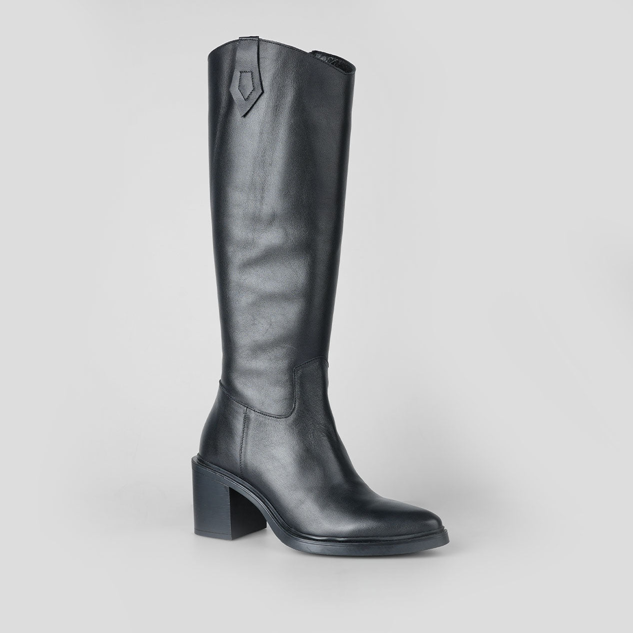 Urban Elegance Noir – Florida Shoes