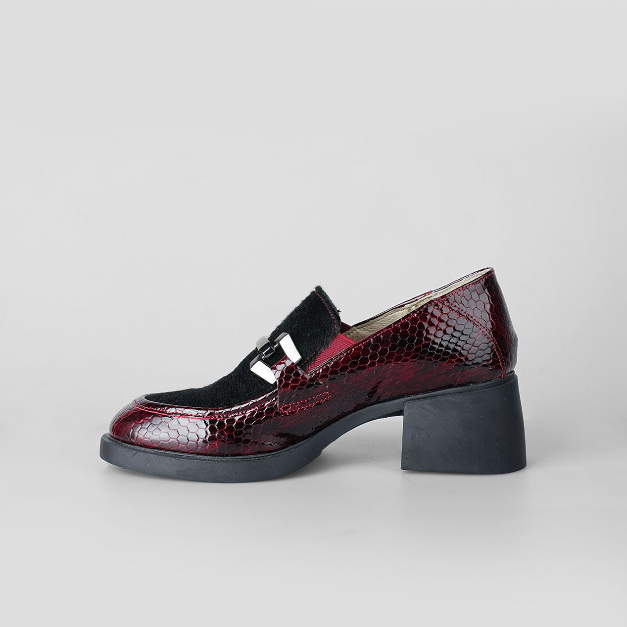 Ruby Noir – Florida Shoes 
