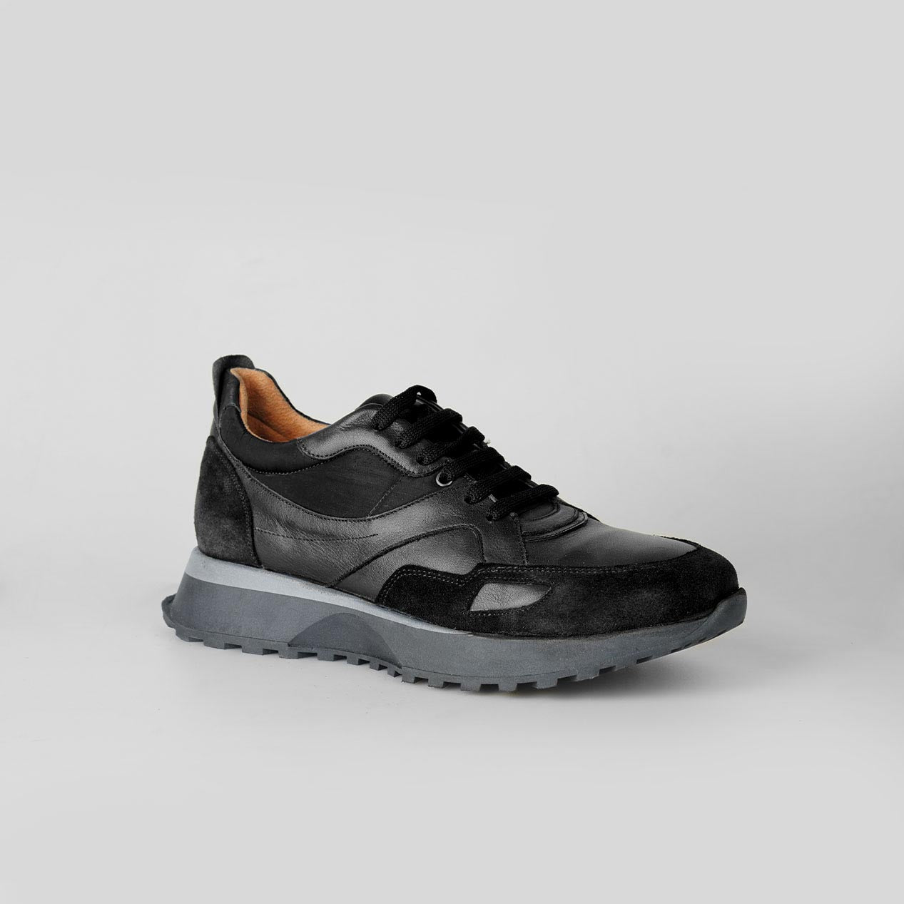 Vortex Black – Florida Shoes 