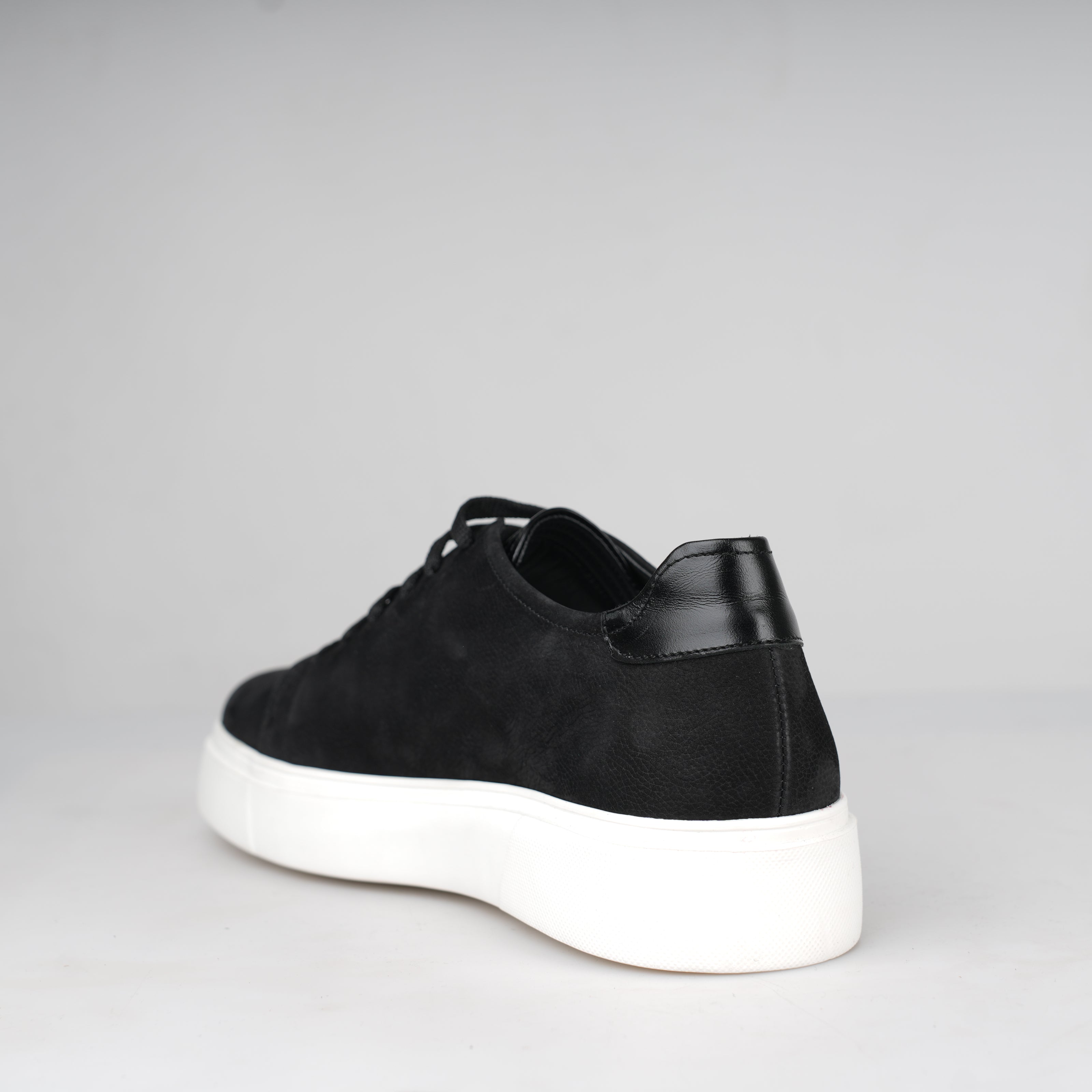 Sneaker Nubuck Nero – Florida Shoes