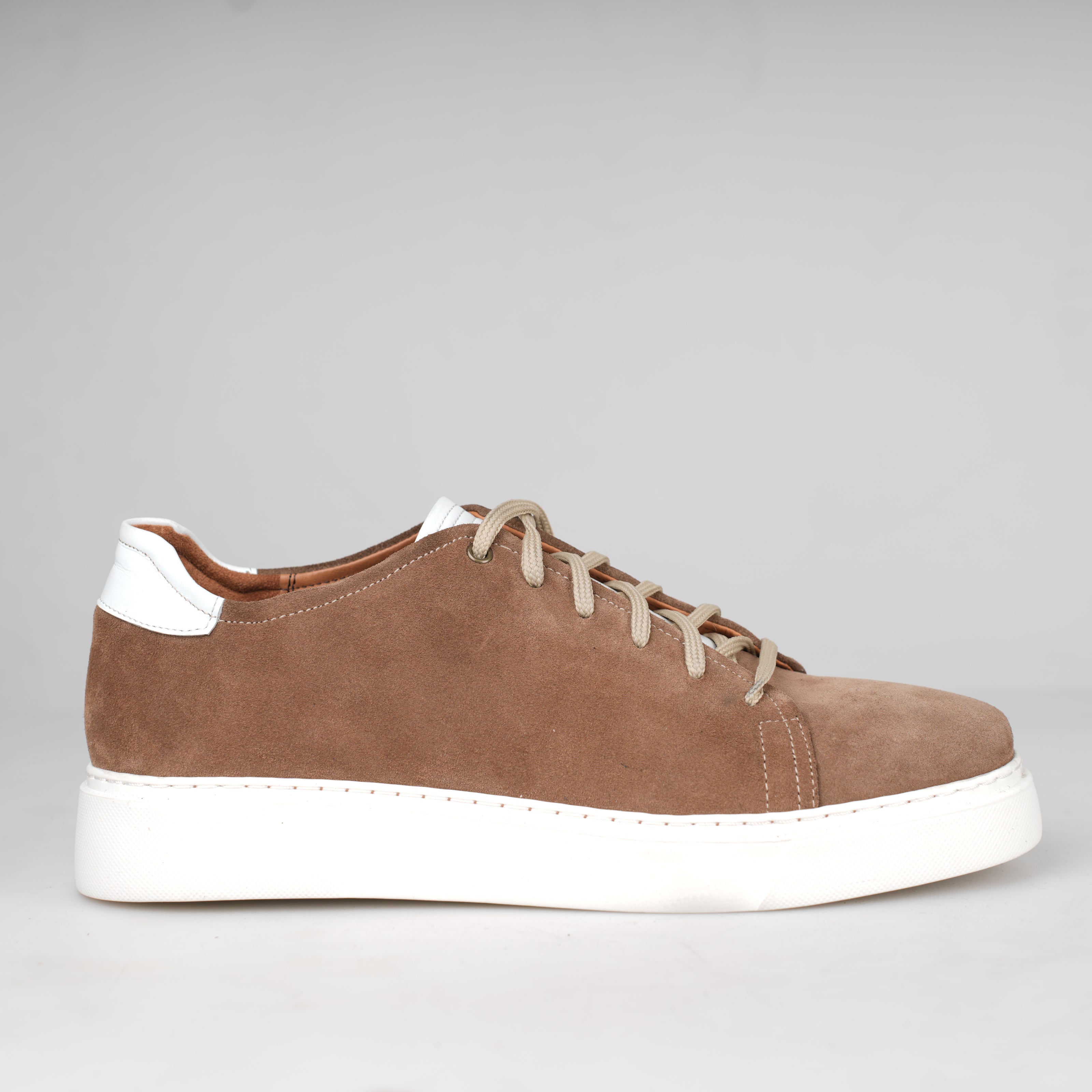 Sneaker Nubuck Tabacco – Florida Shoes