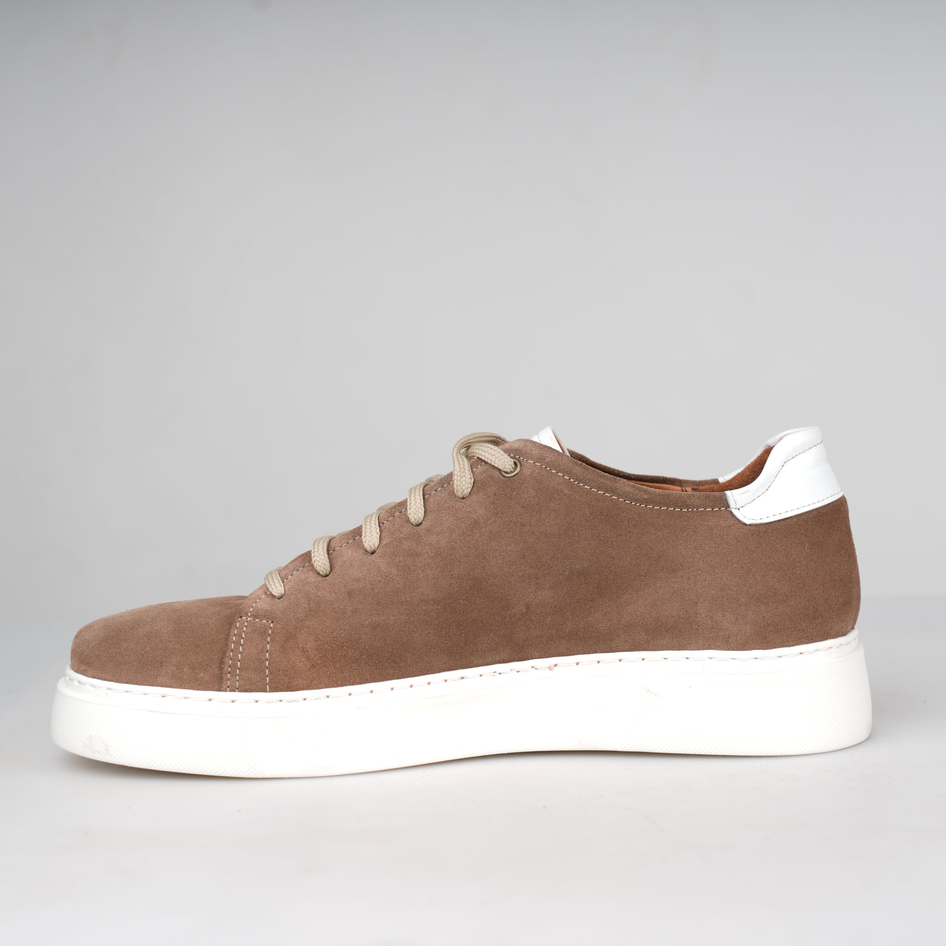 Sneaker Nubuck Tabacco – Florida Shoes