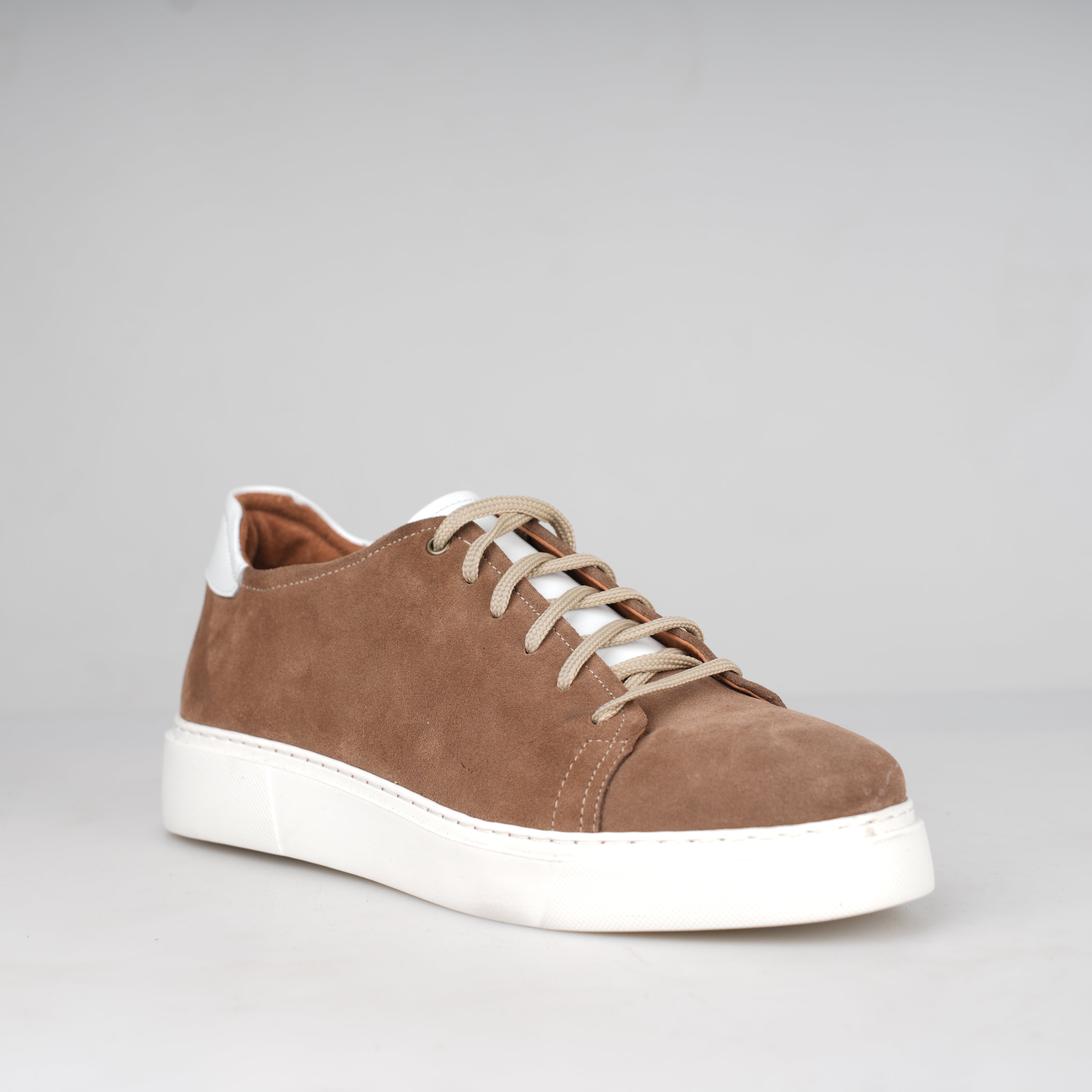 Sneaker Nubuck Tabacco – Florida Shoes